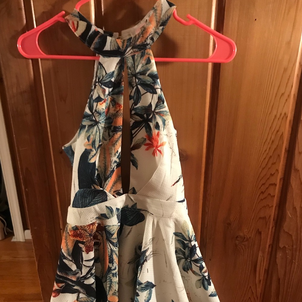 Floral skater dress backless